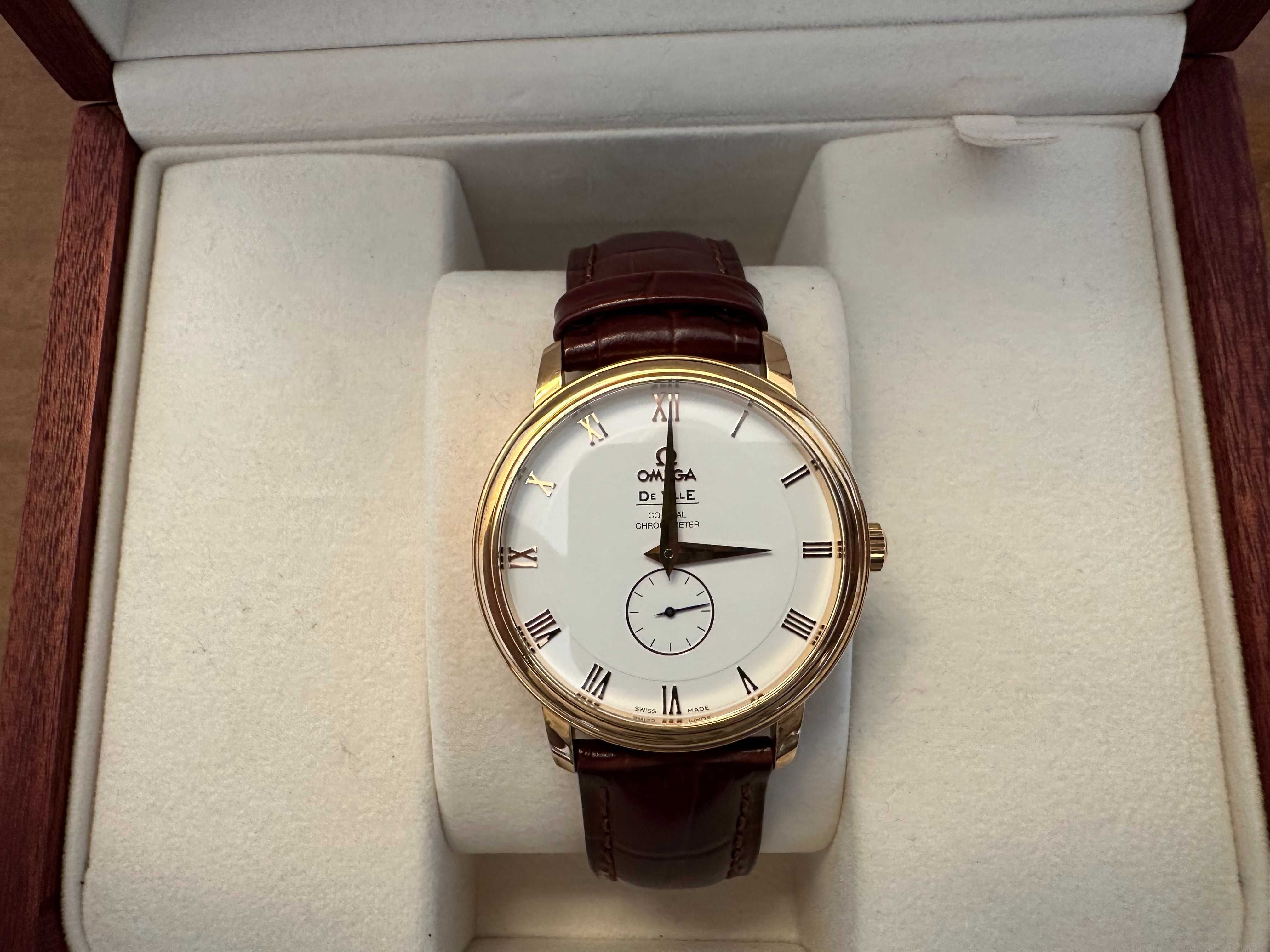 Часи Omega De Ville Prestige Co-Axial Small Seconds 18K Rose Gold