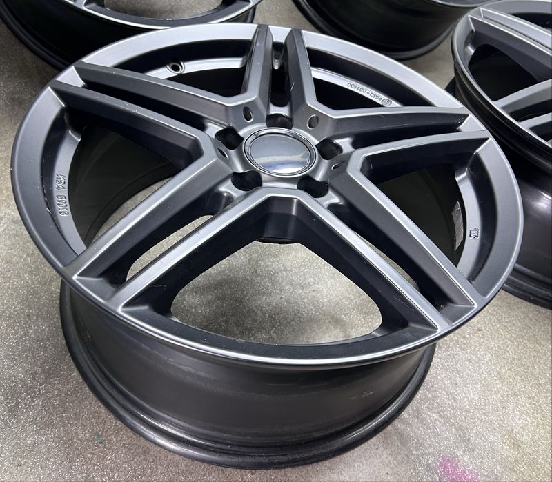 Диски R18 5 112 et43 J8 mercedes audi  vw C E class титани viano vito