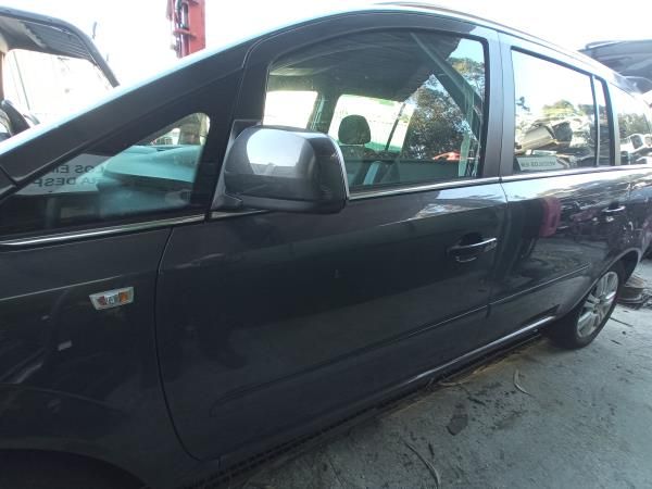 Porta frente esquerda OPEL Zafira B (A05)