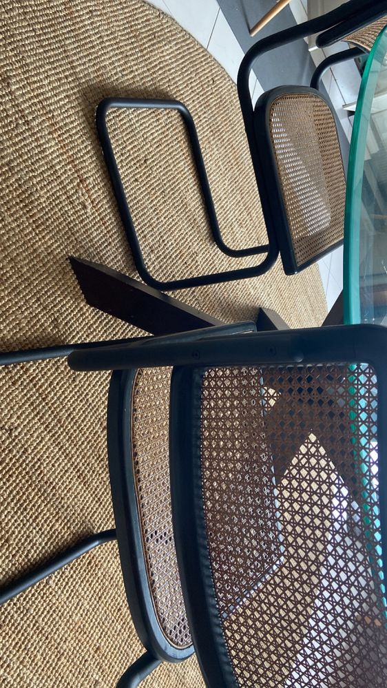 cadeiras da Area em rattan (fibra natural)