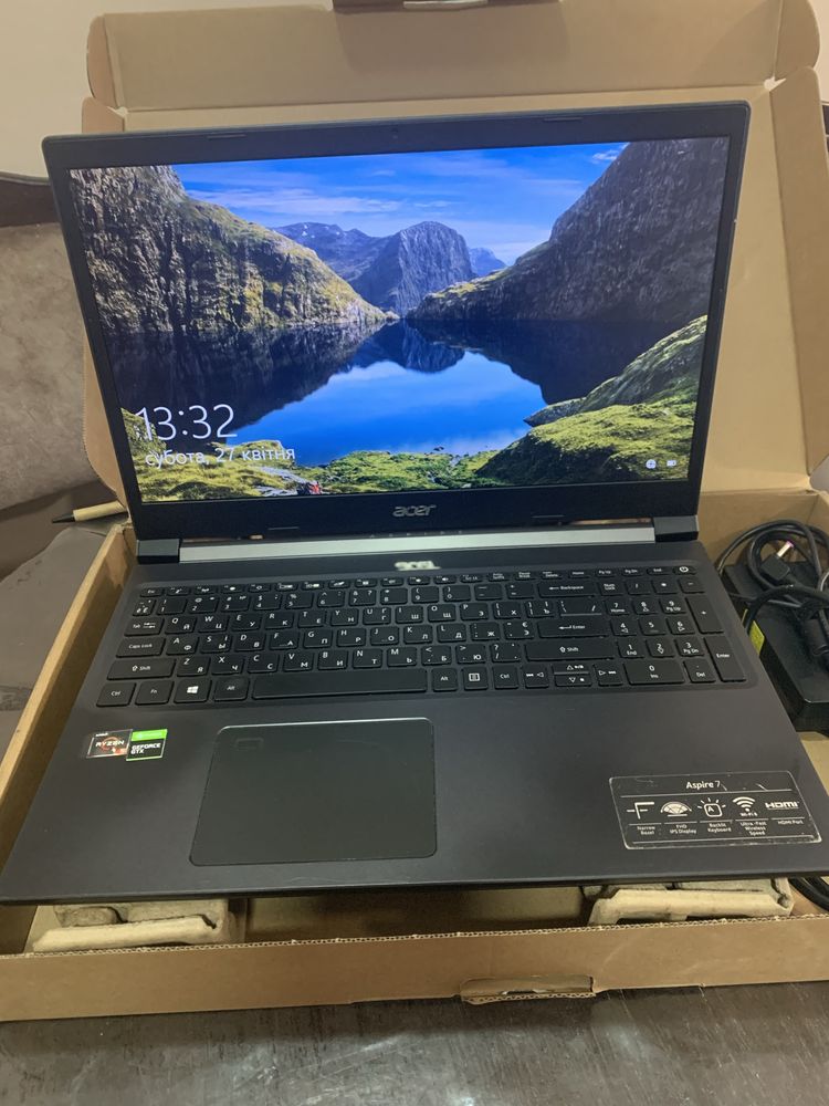 Acer Aspire 7 16/512gb GTX 1650 R5 15.6’ FHD 60Hz