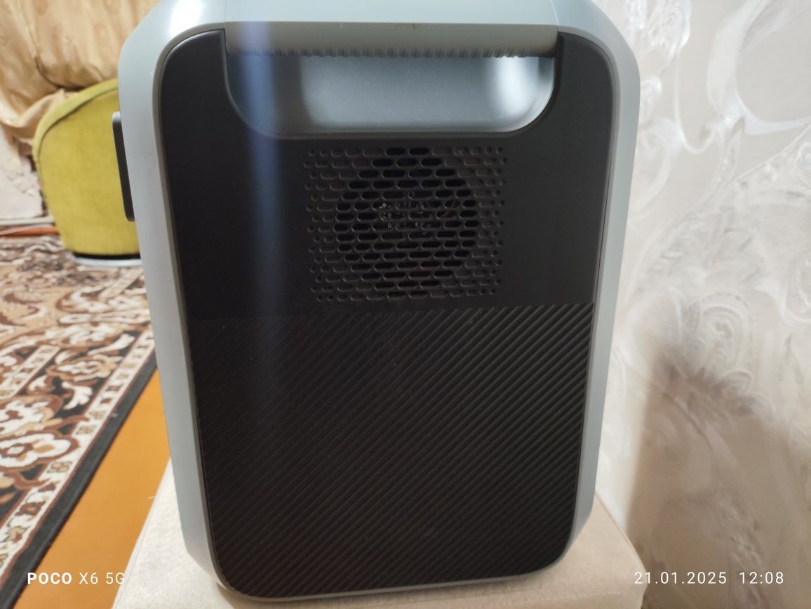 AC200P зарядна станція 2000w