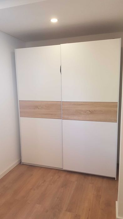 Precisa de Ajuda com Móveis, Pintura ou Reparos? Ligue Já!