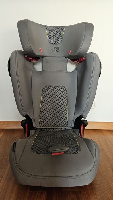 Fotelik Samochodowy Britax Romer Kidfix III M  15-36 kg