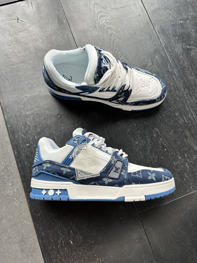 Кросівки Louis Vuitton Trainer Sneaker White / Blue