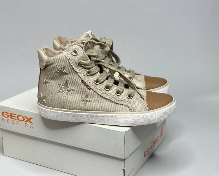 Детские высокие кеды Geox Kilwi бежевые
