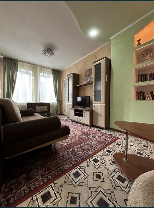 Продам 2-х комн.кв+ сарай с погребом и палисадник