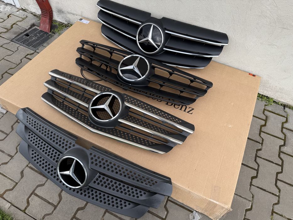Решітка решотка радіатора радиатора емблема Вито Віто Vito W447 Metris