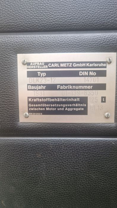 Mercedes 1419 drabina Strażacka.  1981r v6 190ps