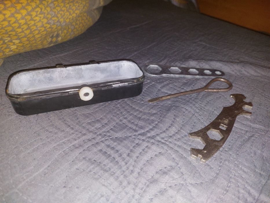 Narzędziówka Romet + 3 kluczowe do rowerów Wigry itp