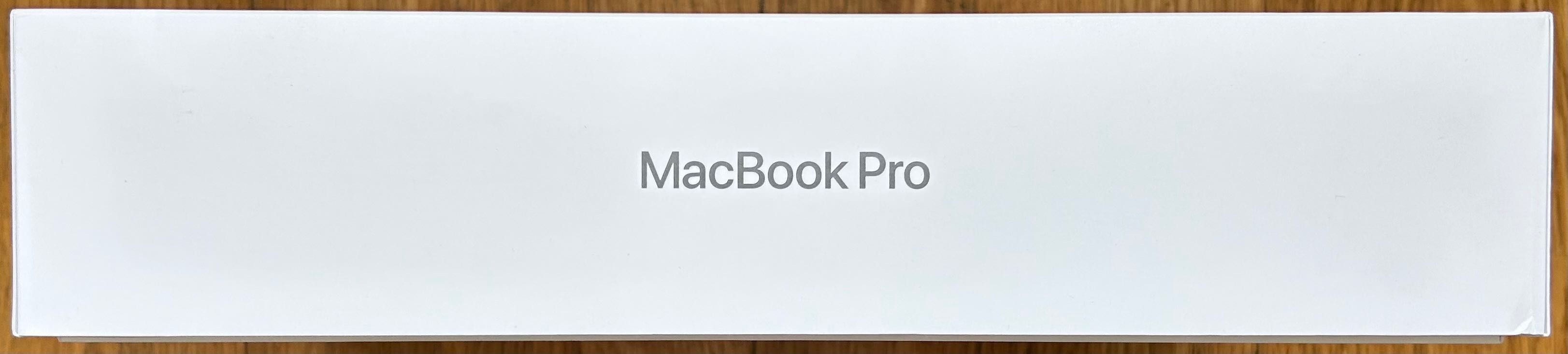 Apple MacBook Pro 13.3'' M2 8-core 8GB 512GB SSD- c/novo(com garantia)