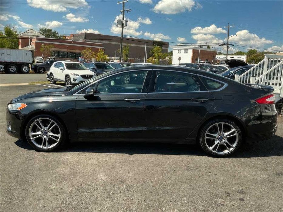 Ford Fusion Titanium      2015