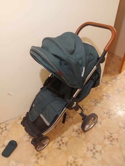 Коляска Carello.