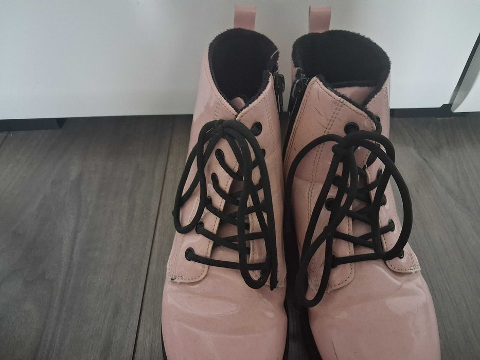 Buty dziewczęce różowe