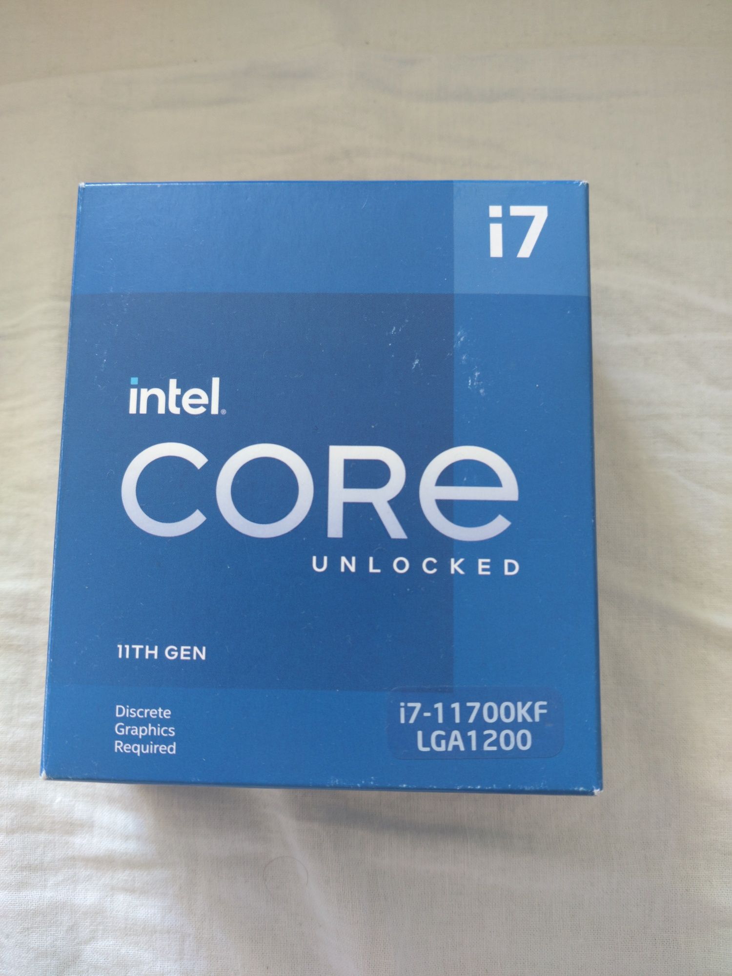 Продам процессор i7 11700kf