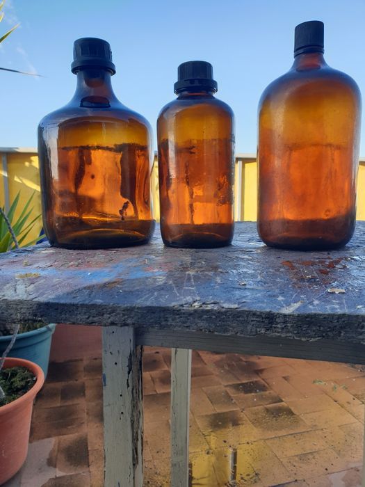 Frascos antigos de laboratório