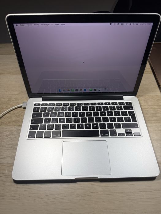 Macbook Pro “13