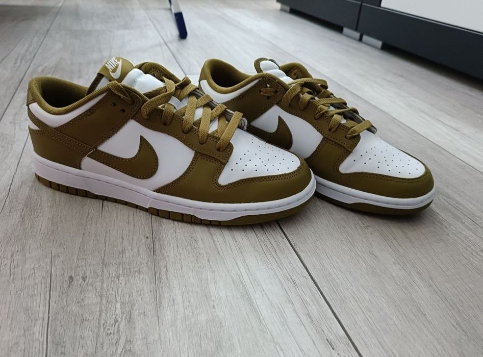 Nike Dunk Low Retro Olive 42,5