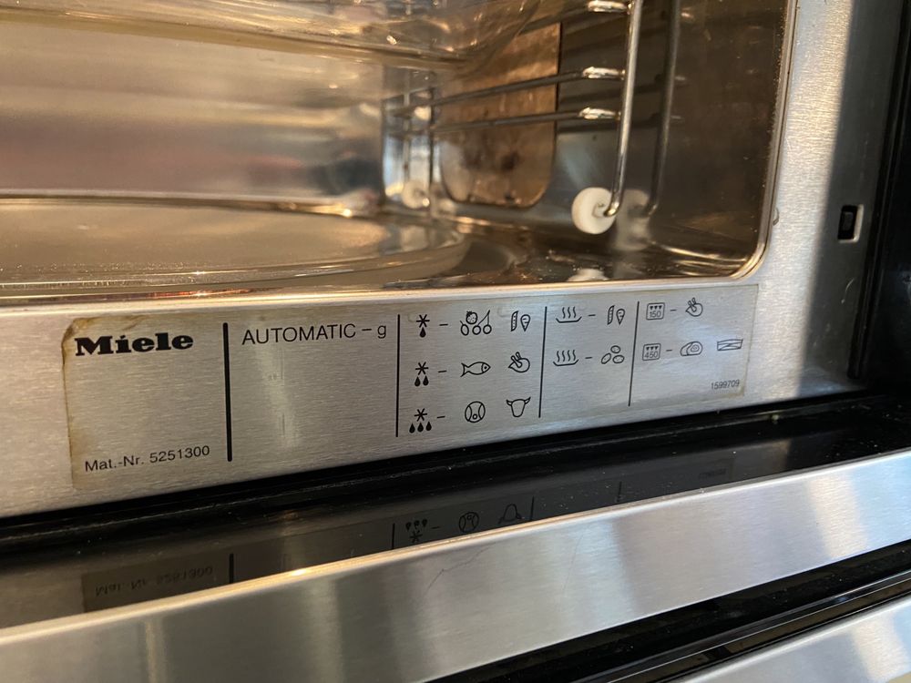 Kuchenka mikrofalowa Miele M 625 EG grill do zabudowy