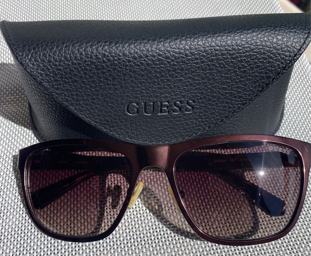 Oculos de sol - GUESS