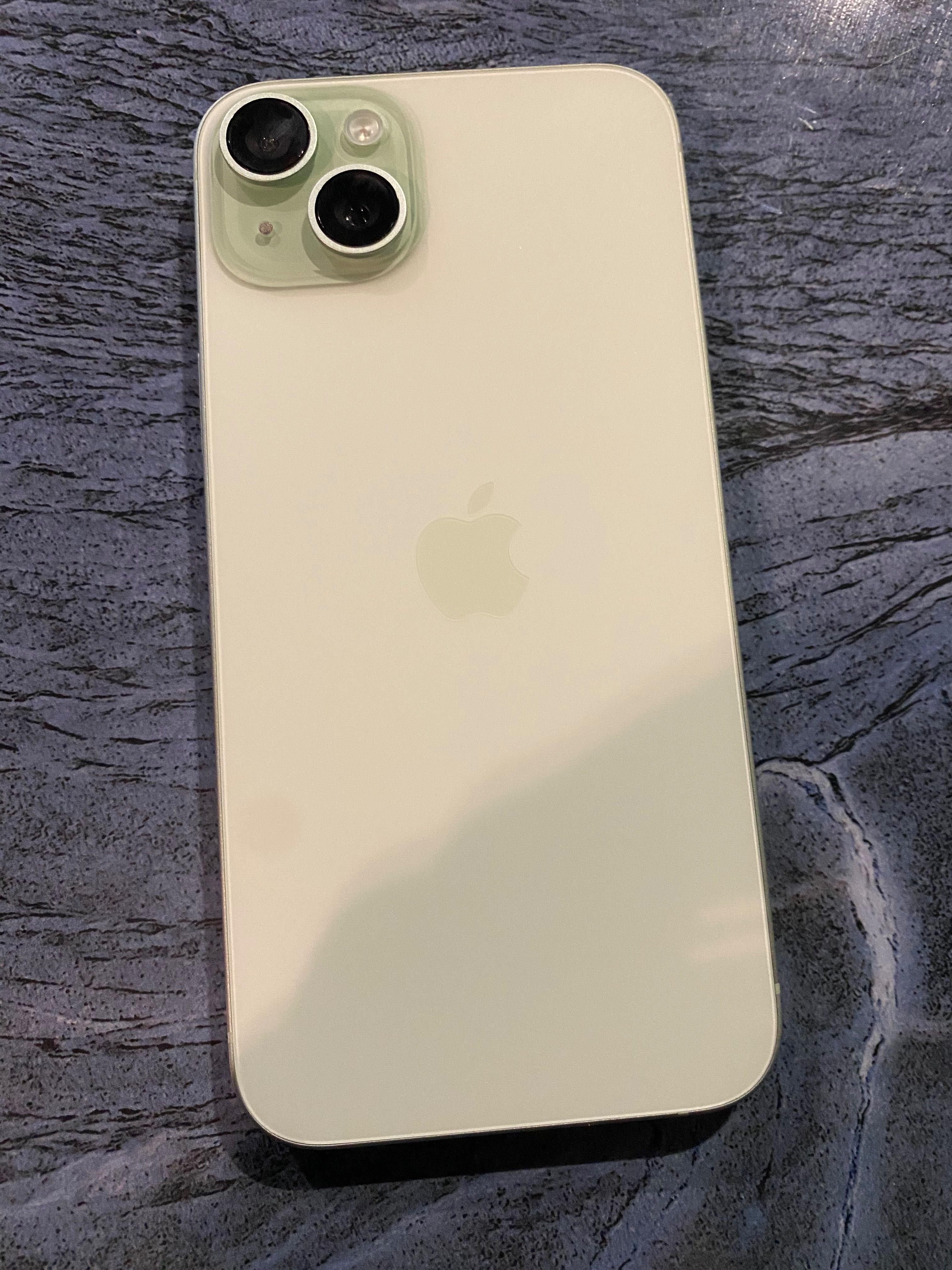 iPhone 15 Plus 128gb Green