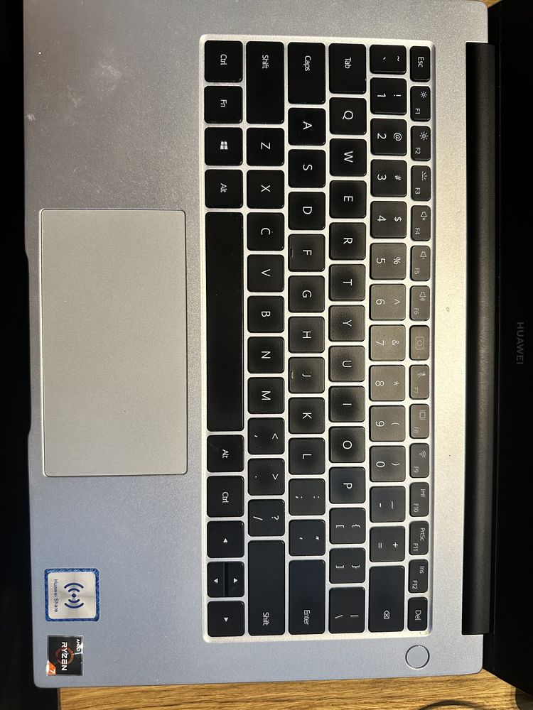 MateBook Huawei d14