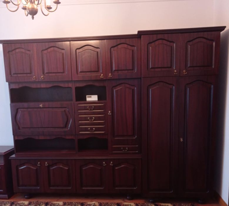 Oddam za darmo ciekawą meblościankę w dobrym stanie