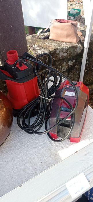 Bomba de água limpa e suja Einhell