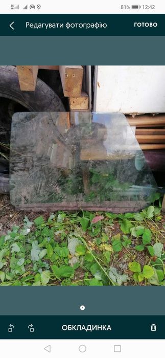 Скло заднє ліве Рено 21