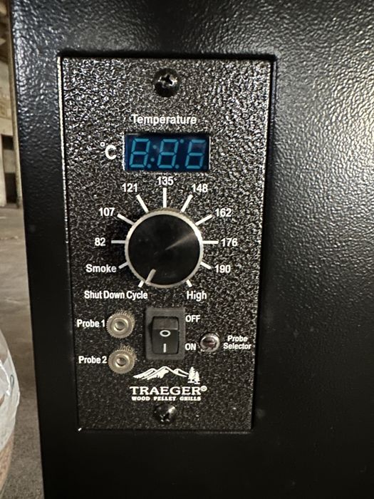 Barbecue TRAEGER PRO (Preto)