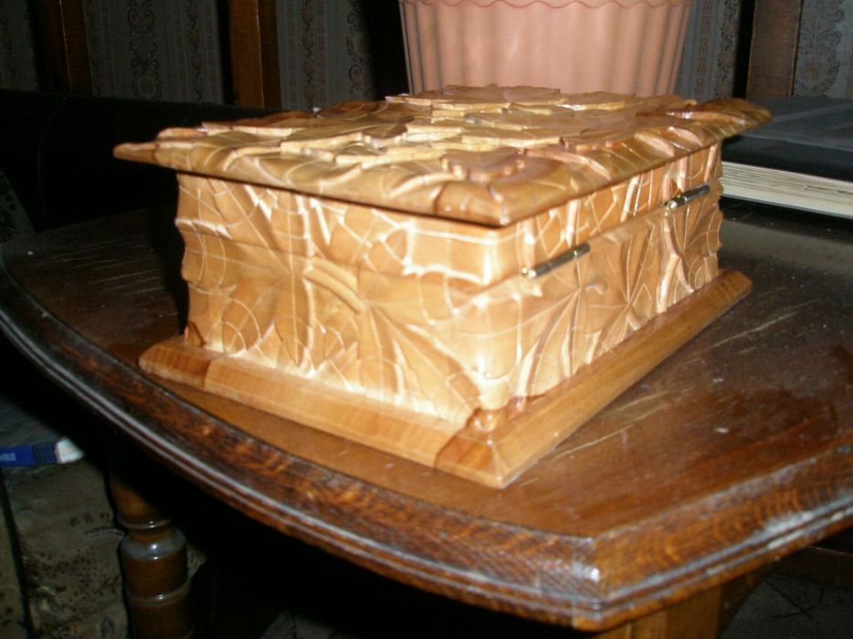 Шкатулка