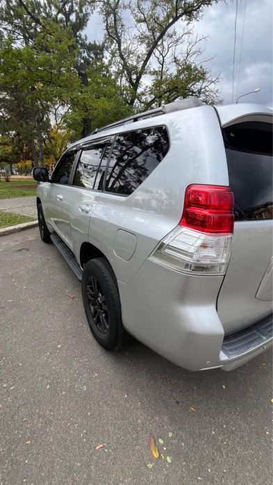 Toyota Land Cruiser Prado 2010