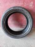 Продам одну зимову шину Goodyear UltraGrip Ice+ 205/50/17