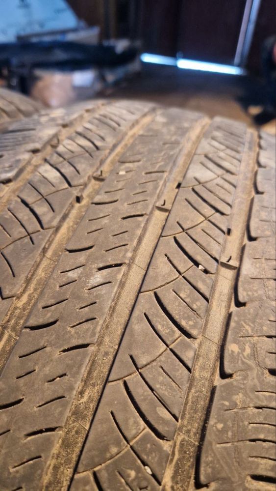 Шина Б/у Літо 235/55 R19