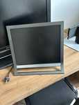 Monitor na sprzedaż