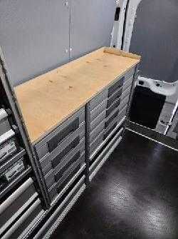 Zabudowa warsztatowa do Ford Transit L5H3