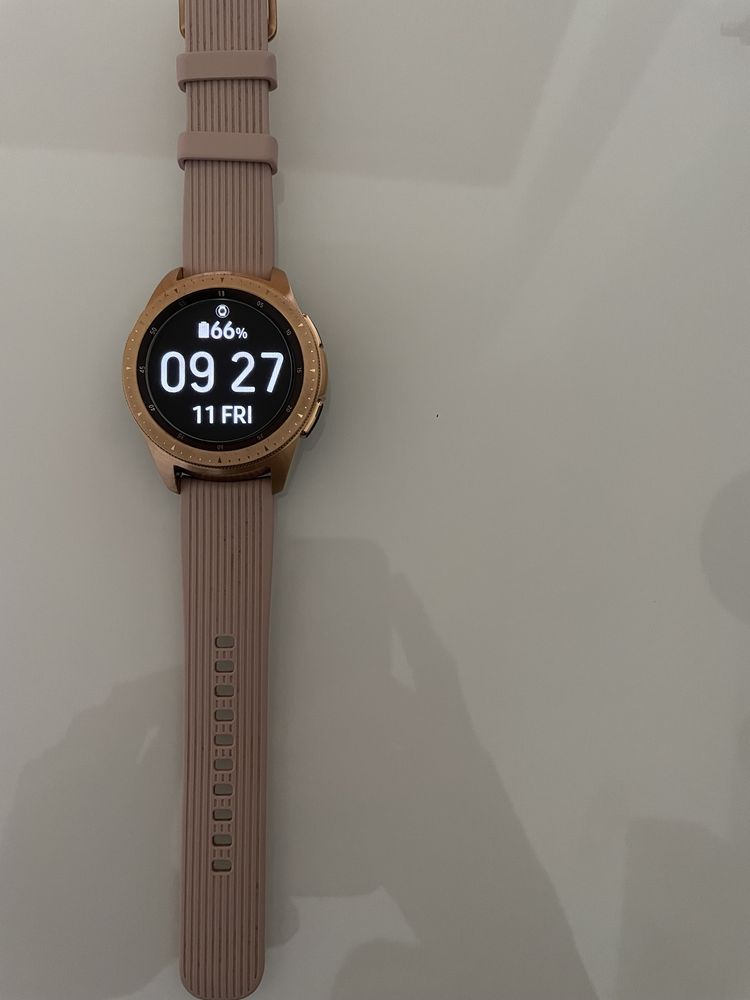 Samsung Smart Watch Galaxy Watch 42mm  (SM-R810) Valor fixo