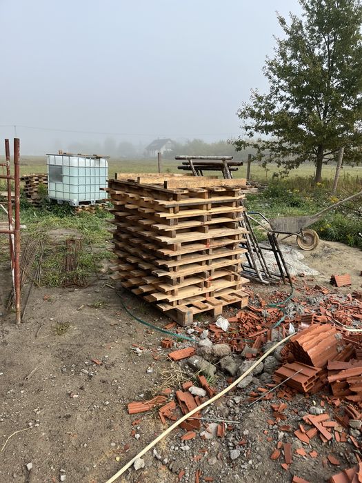 Sprzedam palety Termoton ceramika i inne