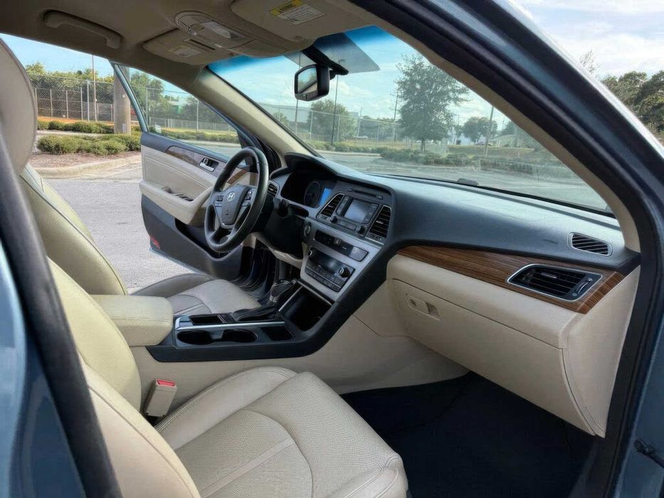 Hyundai Sonata      2015