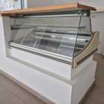 Vitrine Refrigerada em Bom Estado