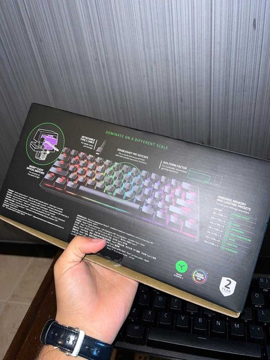 Teclado Gaming RAZER Huntsman Mini