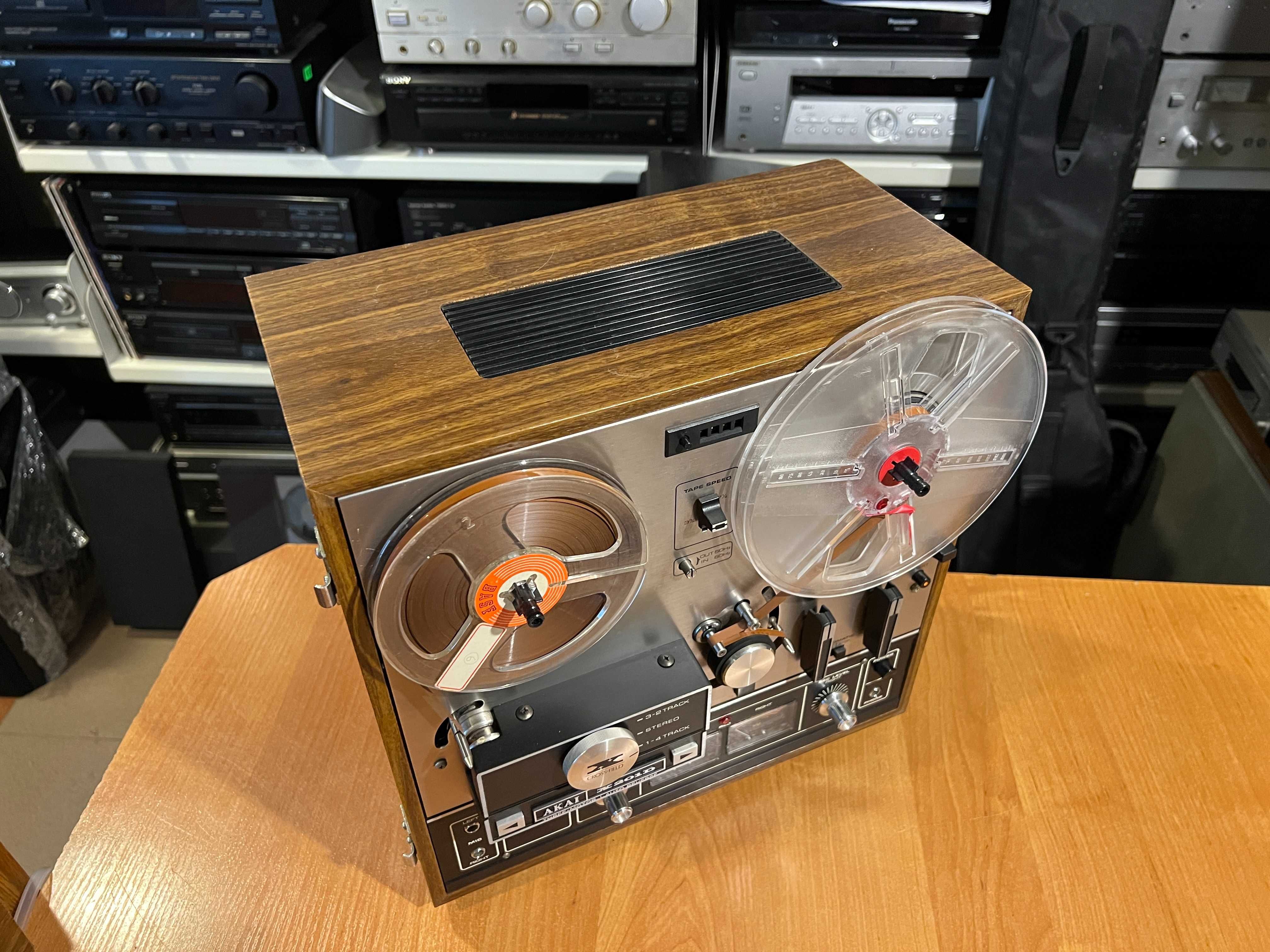Magnetofon szpulowy Akai X-201D, Audio Room
