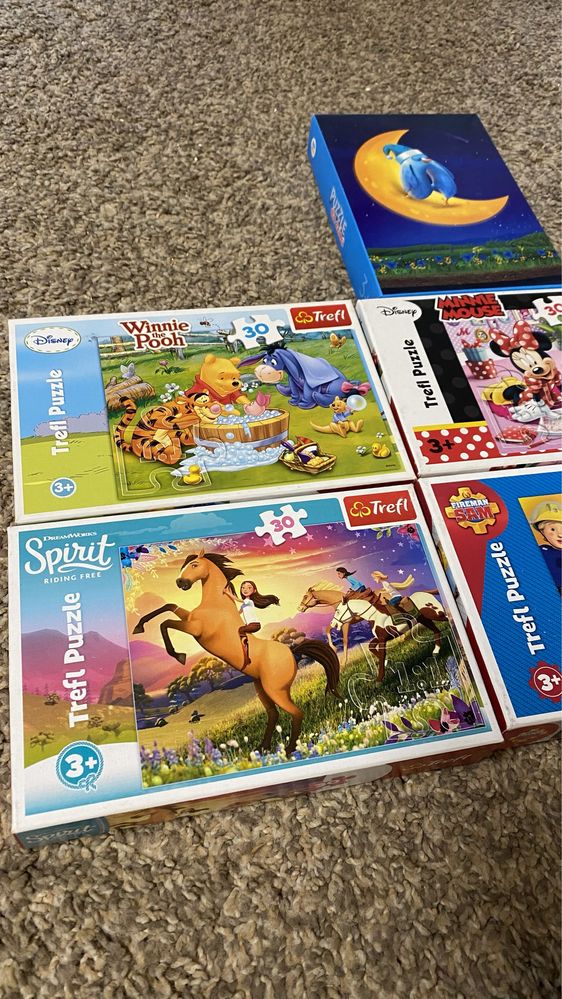 Puzzle 3+ 30 sztuk komplet mało używane dla dzieci prezent