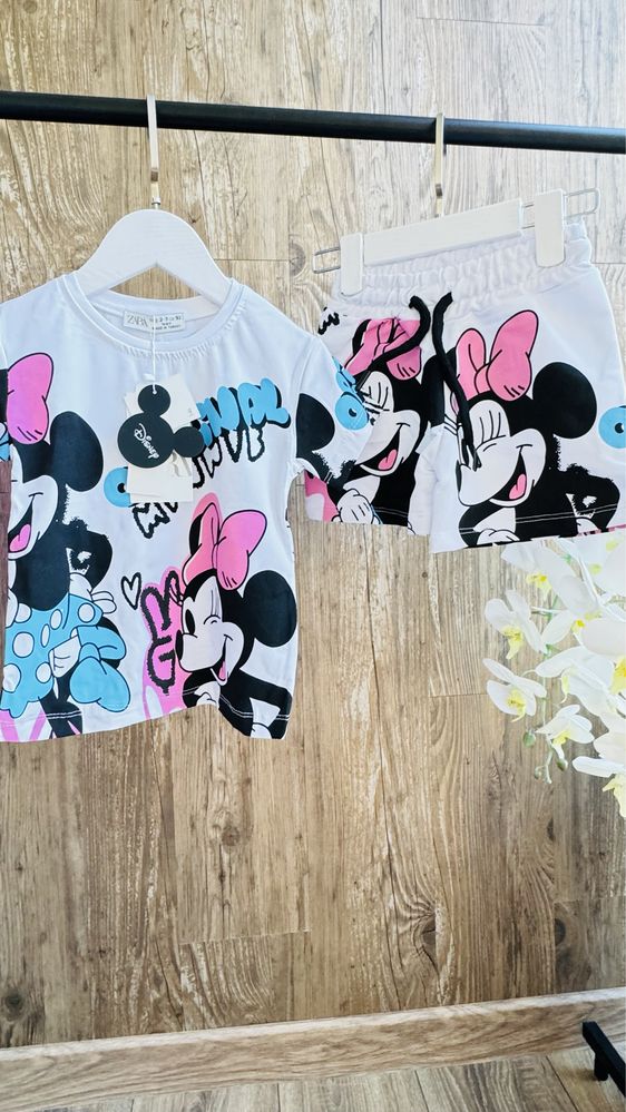 Дитячий костюм Zara -Disney . Преміум якості .