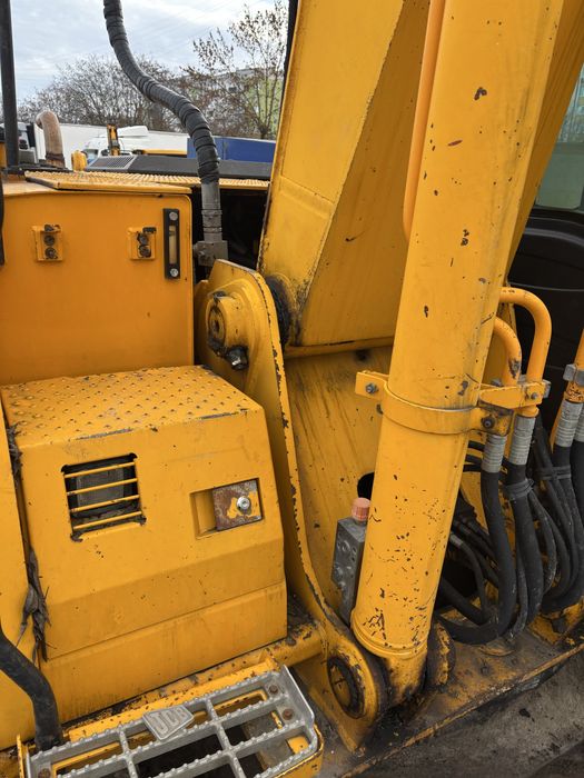 Екскаватор JCB 220 2008р.в.