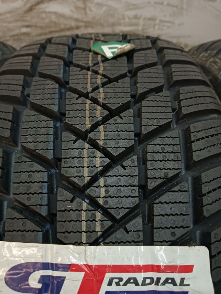 205/60/16 GT Radial winter pro 2 Opony zimowe komplet