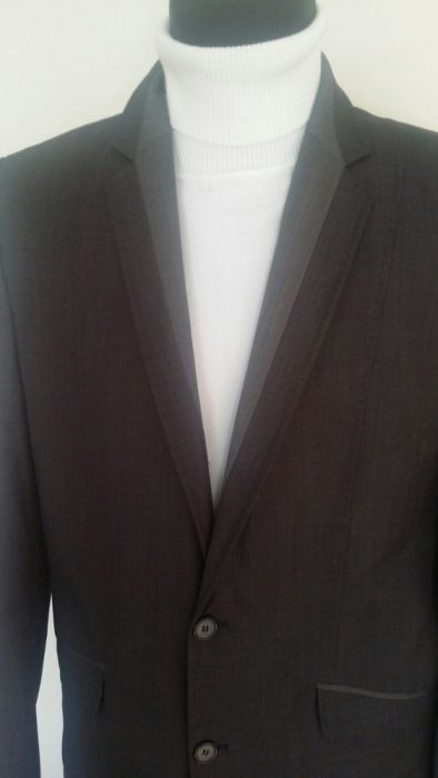 Garnitur męski nowy szykowny, nowoczesny
