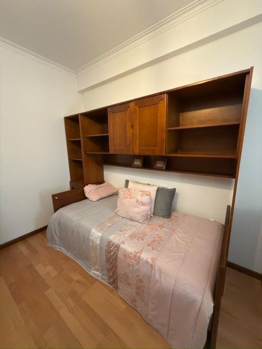 Mobília de quarto completa...