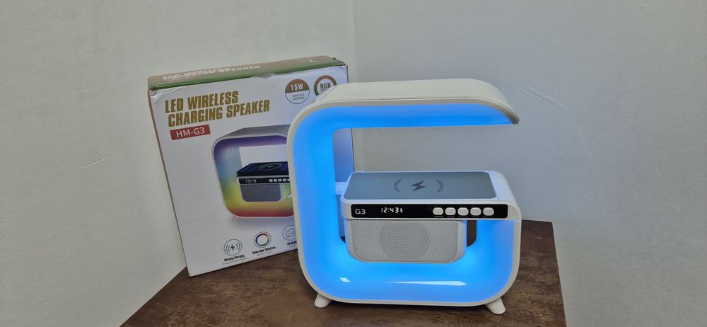 Безпроводная зарядка ночник