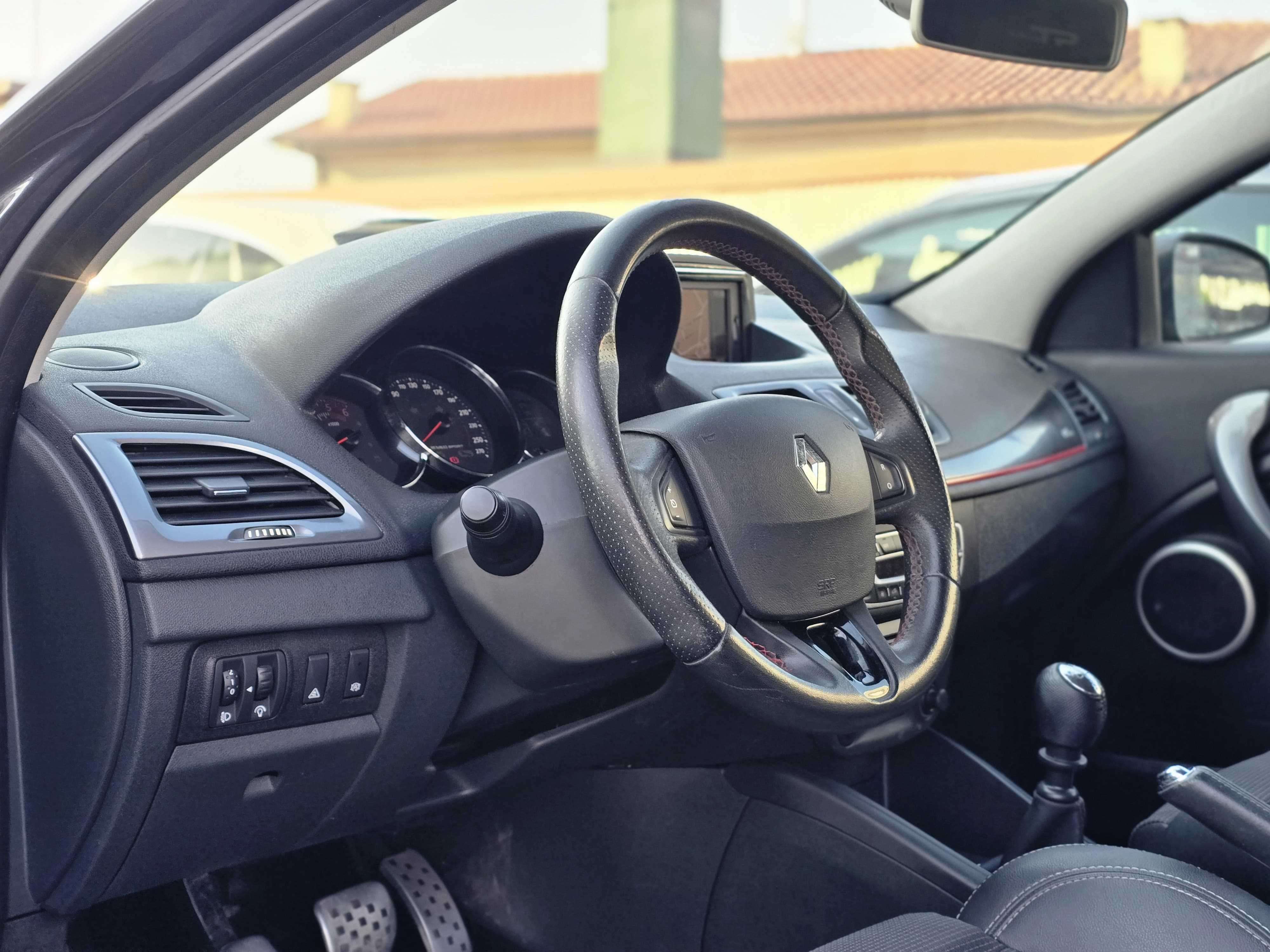 RENAULT MÉGANE COUPÉ GT LINE 1.6DCI 130CV